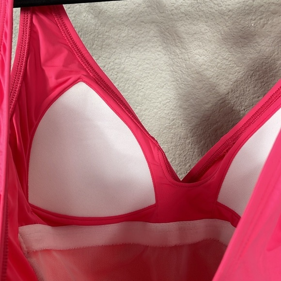 NWT Tommy Bahama Tie Front Wrap One Piece Swimsuit Pink Flattering Sz 8 - Picture 5 of 10